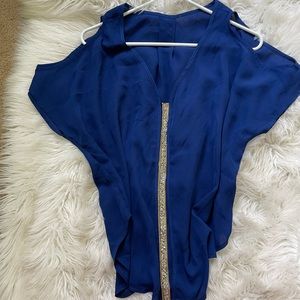 NWOT Cutout arm dress top